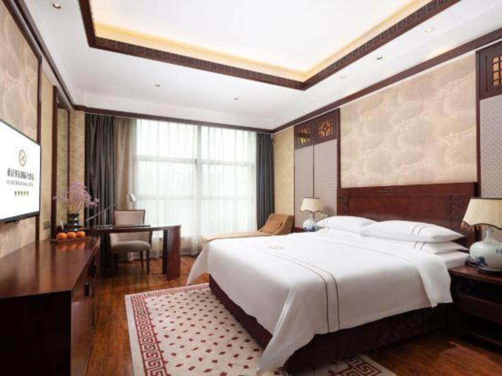Chongqing Huachen International Hotel Exteriér fotografie